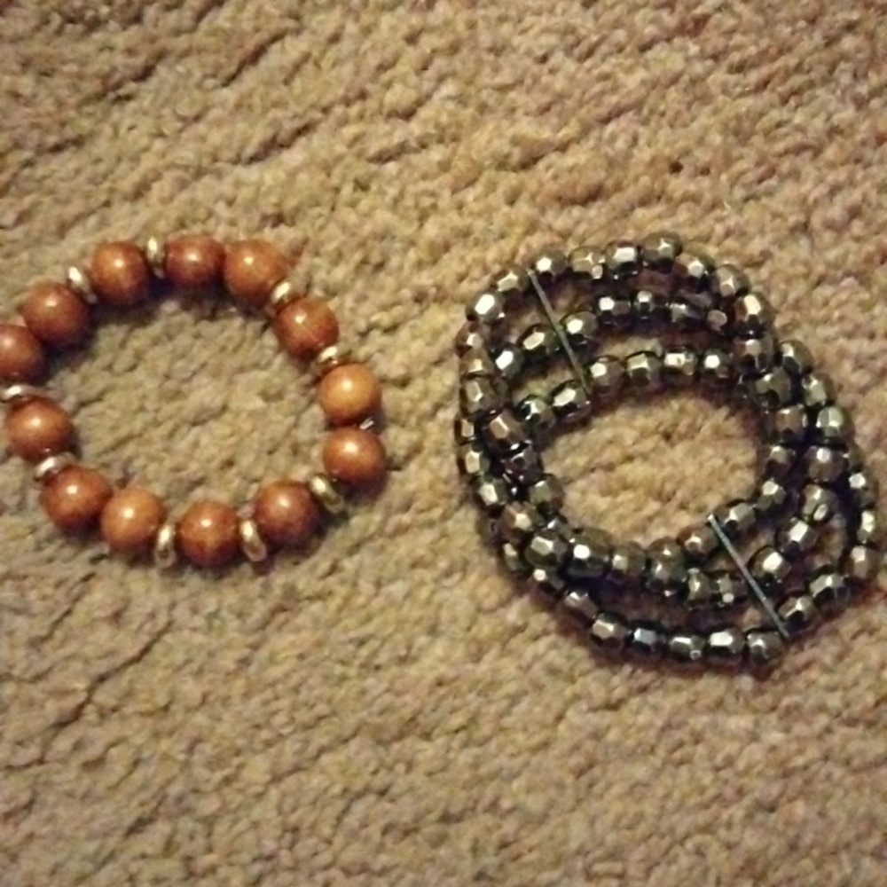 Bracelet